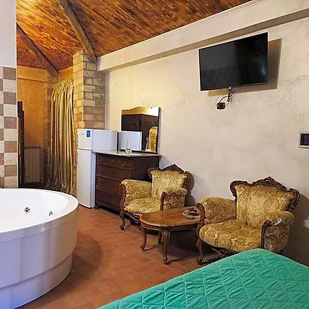Il Feudo Dei Pierleoni Hotell
