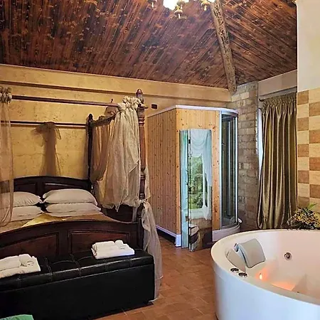 Il Feudo Dei Pierleoni Hotell